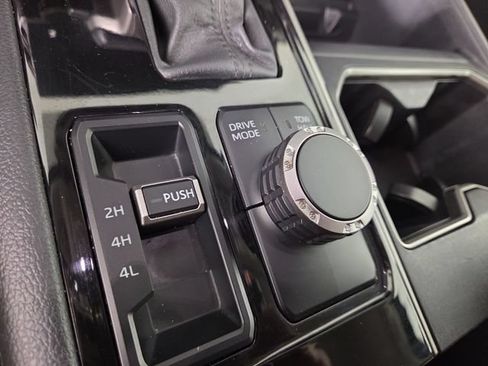 Used 2023 Toyota Tundra Limited AWD/4WD image 29