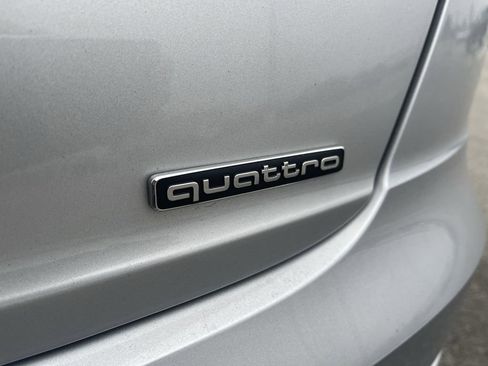 Used 2022 Audi Q8 Premium Plus image 13