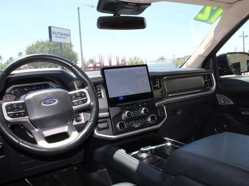 Used 2024 Ford Expedition Max XLT RWD image 24