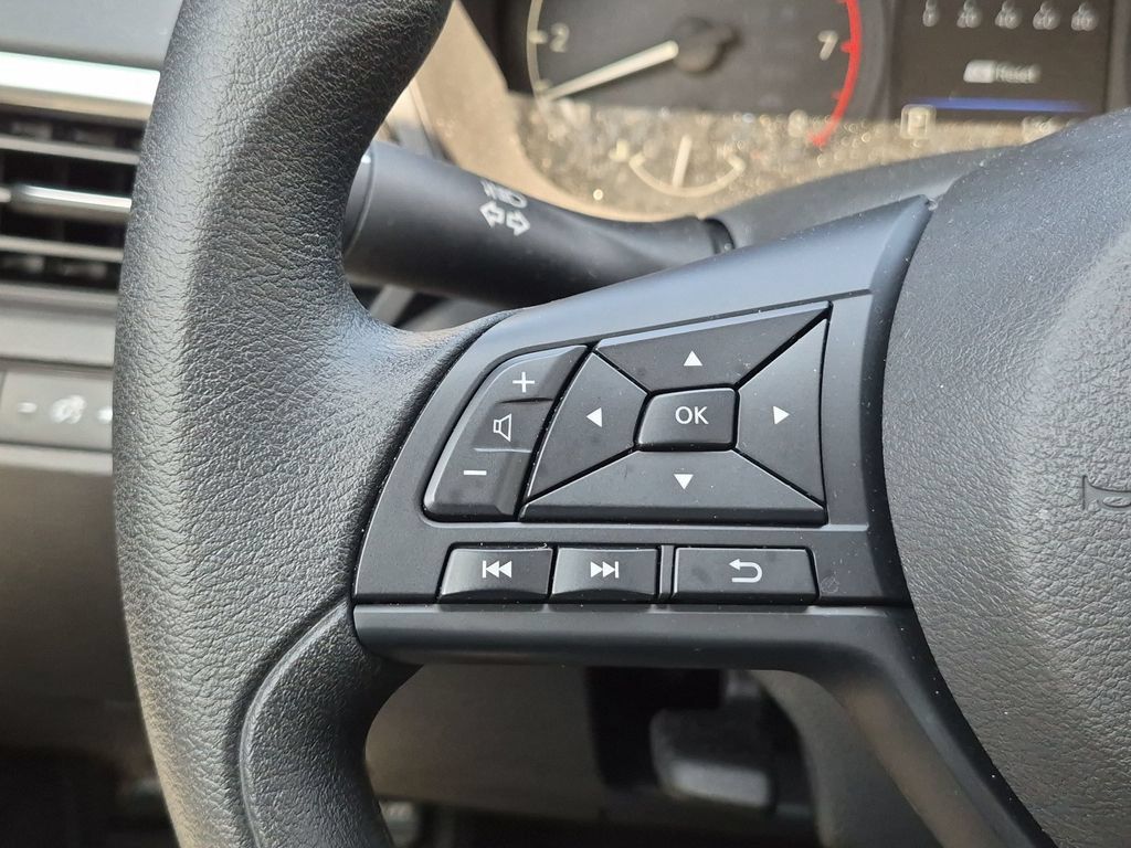 Certified 2025 Nissan Altima 2.5 S FWD image 18