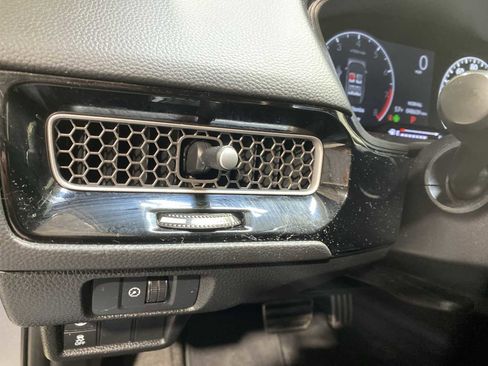 Used 2023 Honda Civic Sport image 24