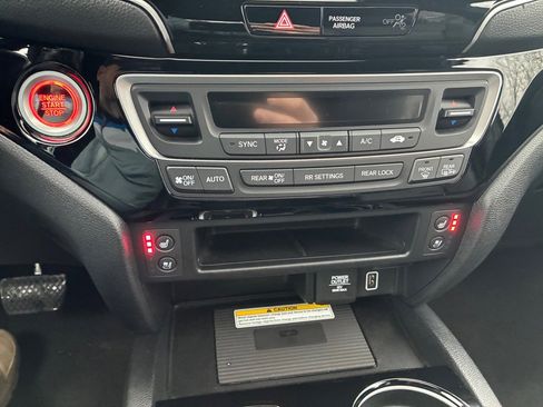 Used 2022 Honda Passport Elite image 29