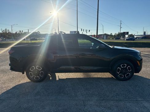 Used 2022 Hyundai Santa Cruz SEL Premium image 1