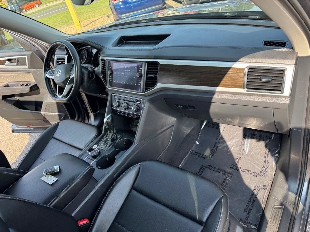 Used 2021 Volkswagen Atlas SE w/ Panoramic Sunroof Package AWD/4WD image 28