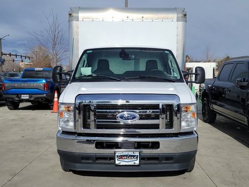 Certified 2024 Ford E-350 and Econoline 350 Super Duty w/ Driver's Safety Package image 5