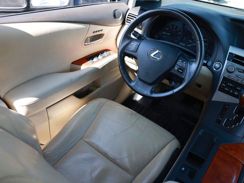 Used 2010 Lexus RX 350 2WD image 20