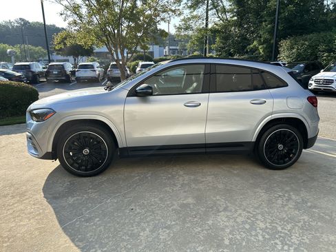 Certified 2025 Mercedes-Benz GLA 250 image 13