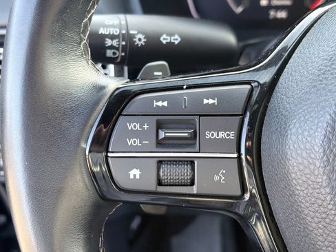 Used 2025 Honda Civic Sport image 12