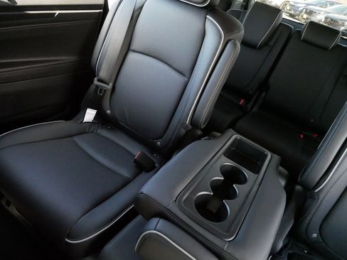 Certified 2026 Honda Odyssey Touring image 12