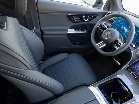 New 2026 Mercedes-Benz GLC 300 GLC 300 image 23