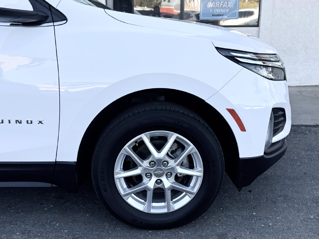 Used 2024 Chevrolet Equinox LT AWD/4WD image 2
