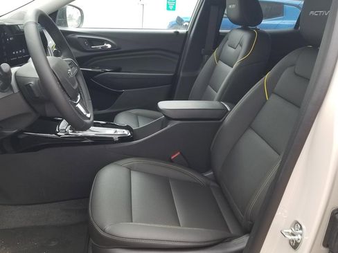 New 2026 Chevrolet Trax ACTIV w/ Driver Confidence Package image 13