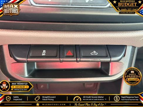 Used 2018 Chevrolet Colorado W/T RWD image 28