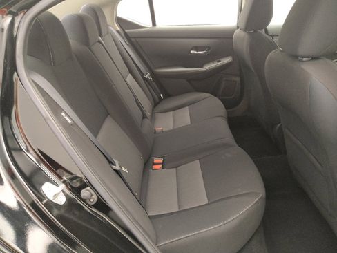 Used 2022 Nissan Sentra SV w/ All-Weather Package image 19