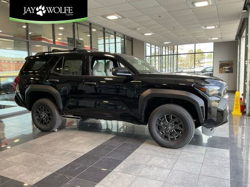 New 2026 Toyota 4Runner SR5 image 1