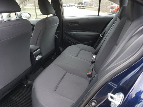 Used 2024 Toyota Corolla LE FWD image 13