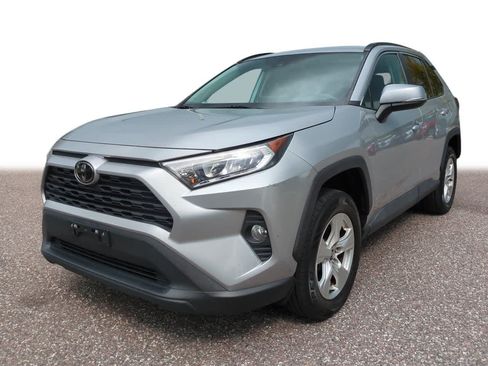 Certified 2021 Toyota RAV4 XLE FWD image 1