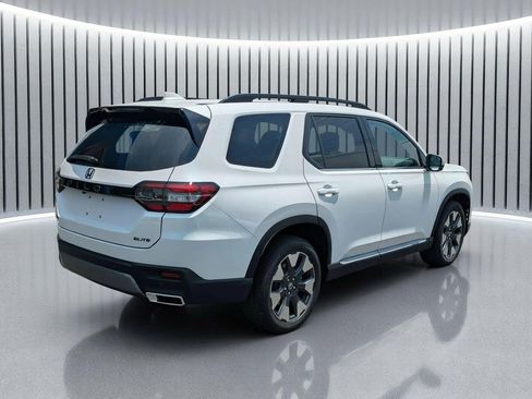 New 2026 Honda Pilot Elite image 5