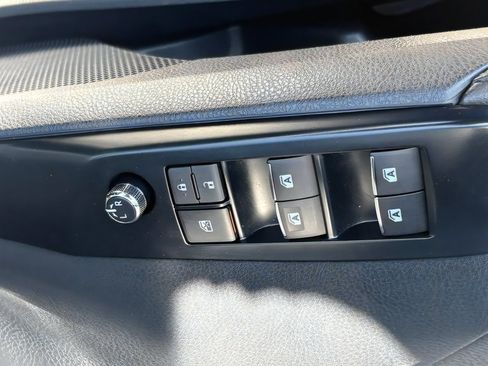 Used 2019 Toyota Camry XSE w/ Carpet Mat Package FWD image 15