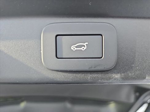 New 2026 Land Rover Range Rover Sport Dynamic SE image 13