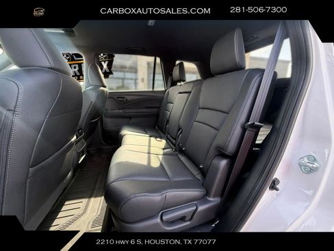 Used 2025 Honda Passport EX-L image 23