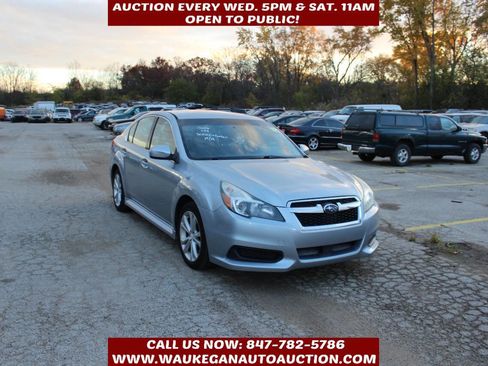 Used 2013 Subaru Legacy 2.5i Premium w/ All-Weather Pkg image 2