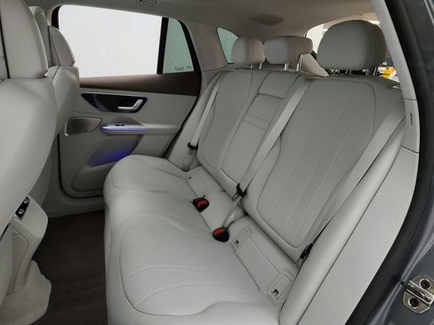 Used 2023 Mercedes-Benz EQE 350+ SUV w/ AMG Line Exterior Package image 15