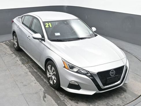 Used 2021 Nissan Altima 2.5 S FWD image 15