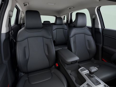 New 2026 Kia Sportage EX image 15