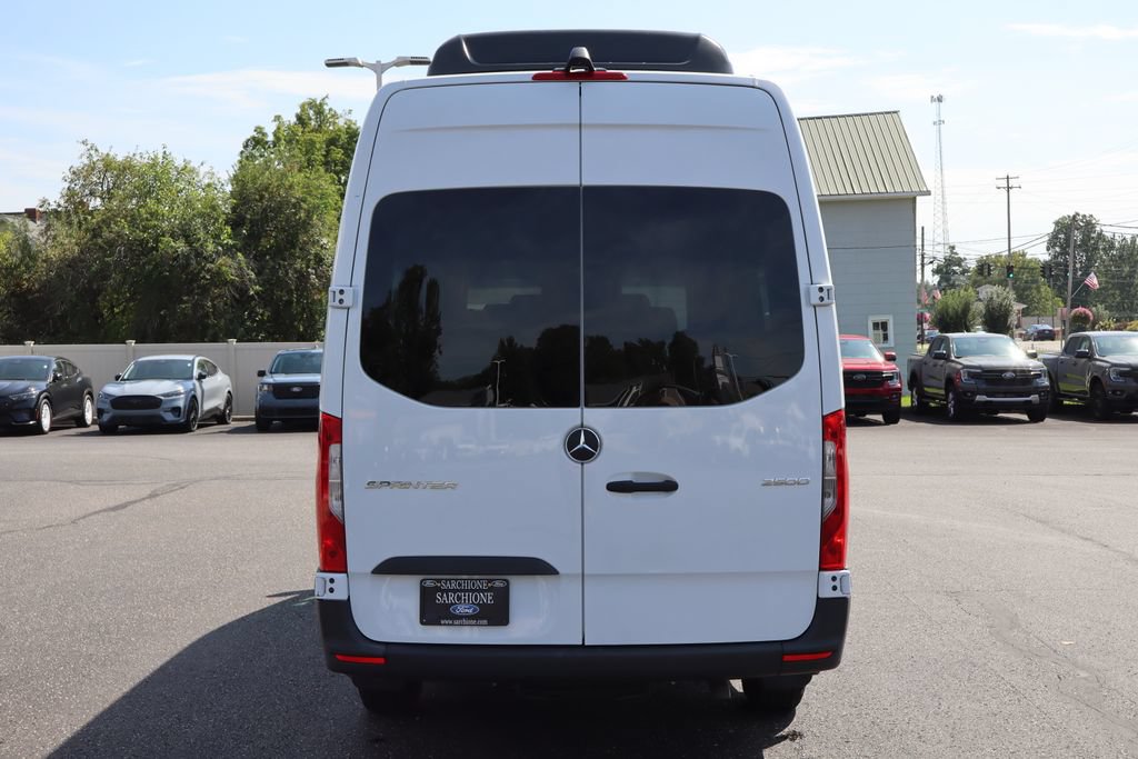 Used 2025 Mercedes-Benz Sprinter 2500 image 18