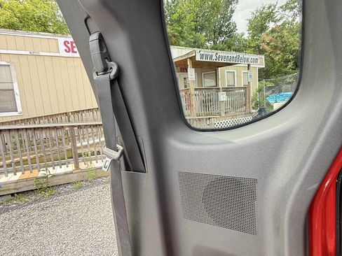 Used 2005 Nissan Frontier SE w/ (P01) Power Pkg image 19