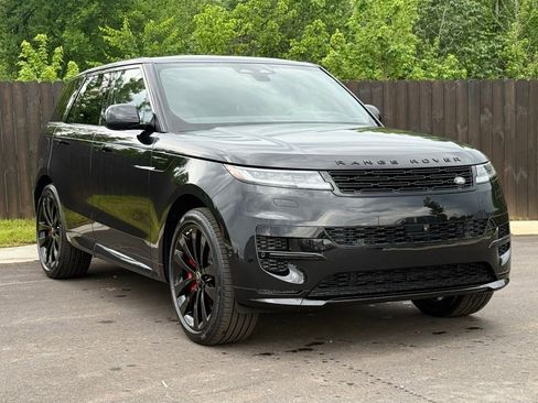 New 2025 Land Rover Range Rover Sport Dynamic SE image 8