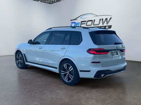 Used 2027 BMW X7 xDrive40i w/ M Sport Package AWD/4WD image 5