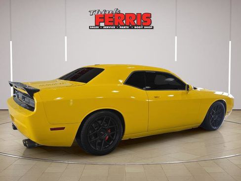 Used 2010 Dodge Challenger SRT8 w/ SRT Option Group II RWD image 5