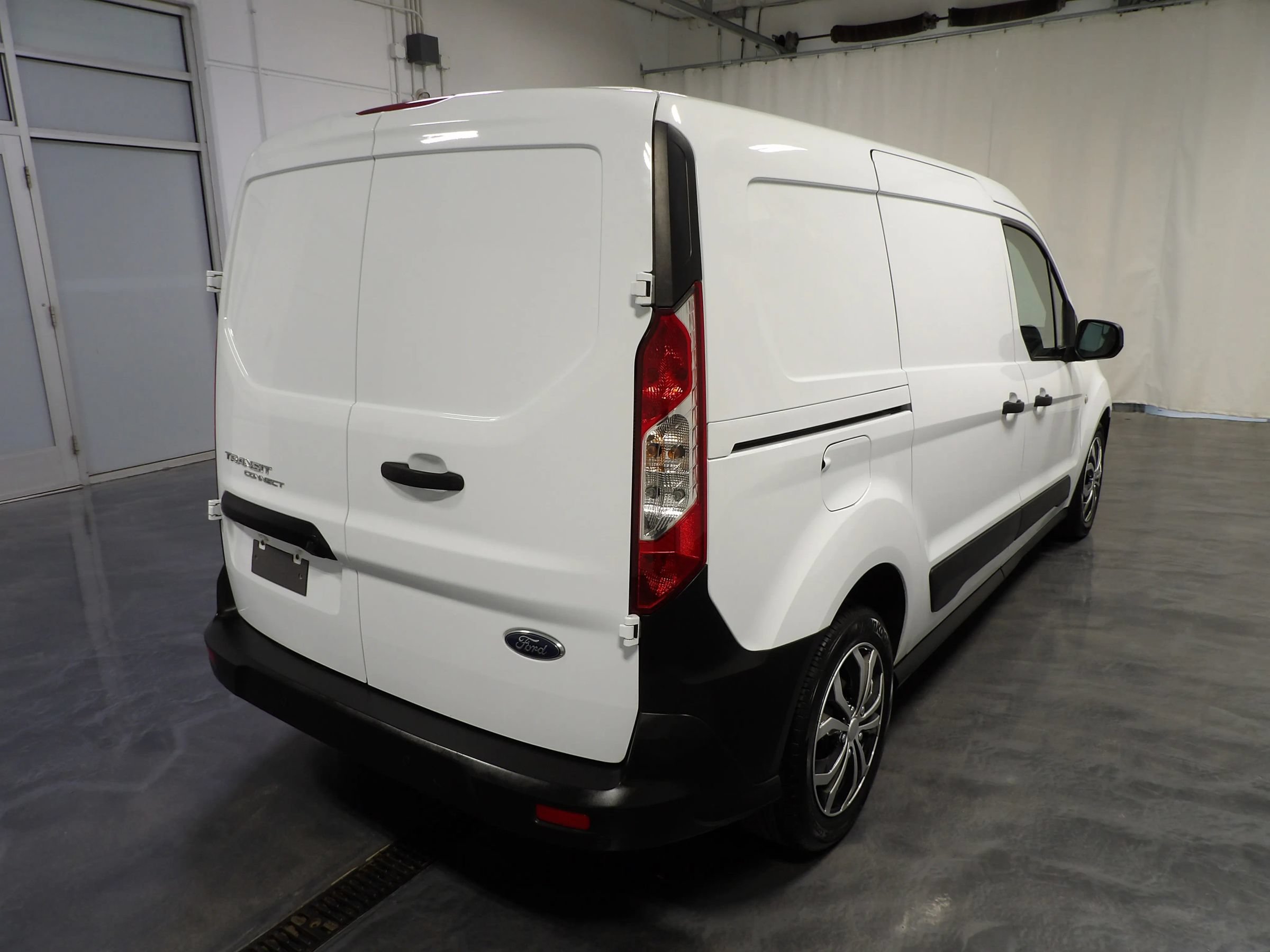 Used 2022 Ford Transit Connect XL FWD image 4
