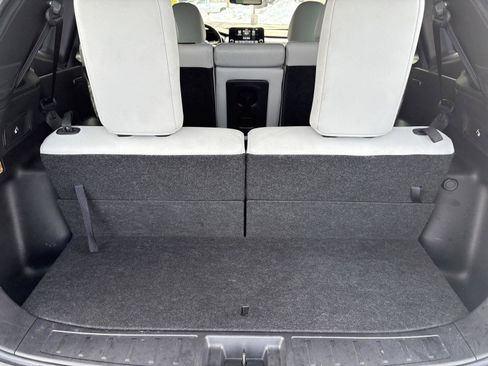 Used 2023 Mitsubishi Outlander SEL image 29