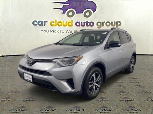 Used 2017 Toyota RAV4 LE w/ All Weather Liner Package FWD image 1