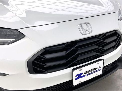 Certified 2023 Honda HR-V Sport image 30