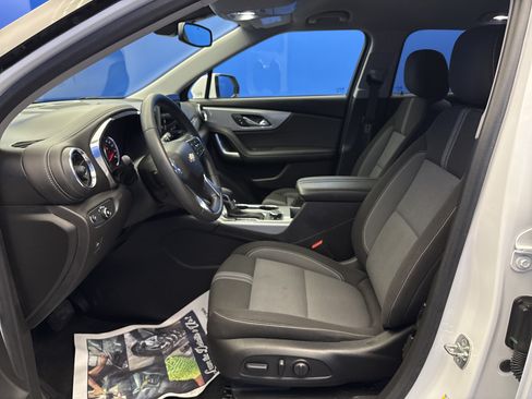 Used 2024 Chevrolet Blazer LT w/ Convenience Package FWD image 12
