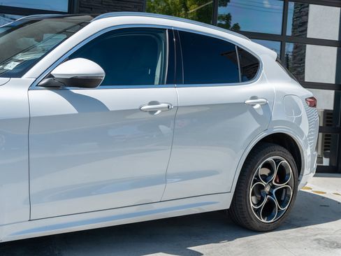 Used 2020 Alfa Romeo Stelvio Ti w/ Active Blind Spot Package AWD/4WD image 66