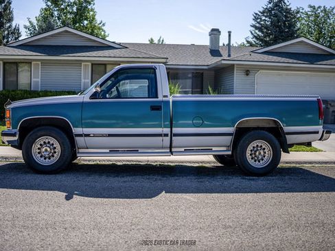 Used 1990 Chevrolet Silverado 3500 2WD Regular Cab image 3