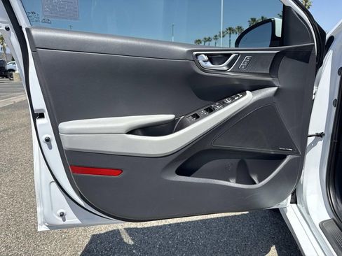 Used 2021 Hyundai Ioniq Limited FWD image 18