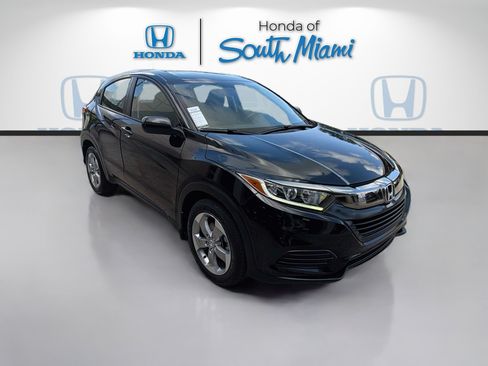 Used 2022 Honda HR-V LX image 1