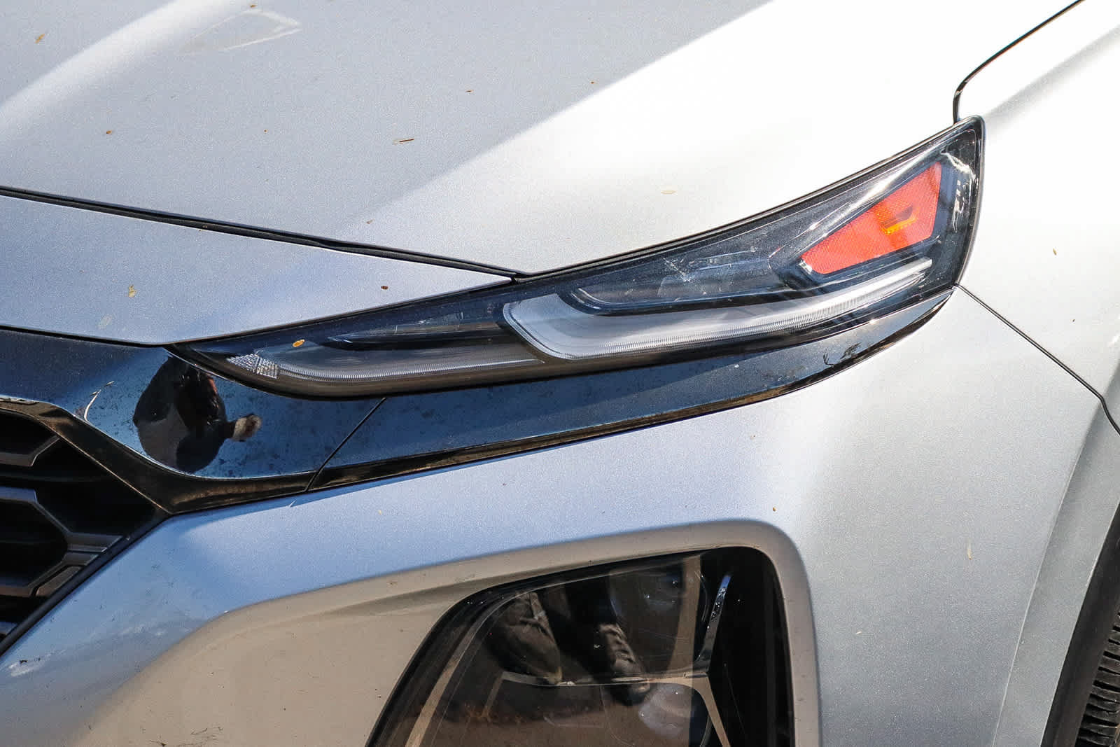 Used 2020 Hyundai Santa Fe Limited w/ Cargo Package FWD image 2