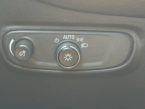 Used 2024 Chevrolet Equinox RS image 47