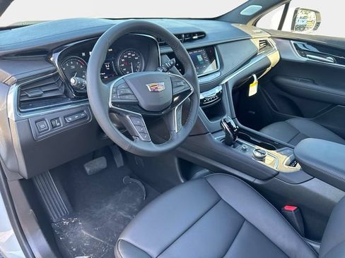 New 2026 Cadillac XT5 Premium Luxury w/ Driver Assist Package AWD/4WD image 18