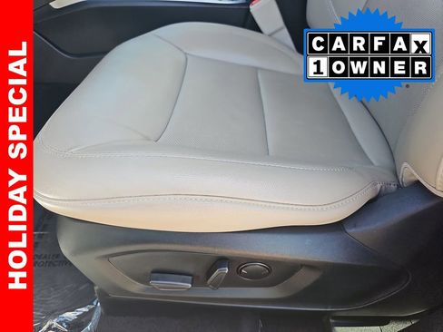 Used 2023 Ford Explorer Limited image 31