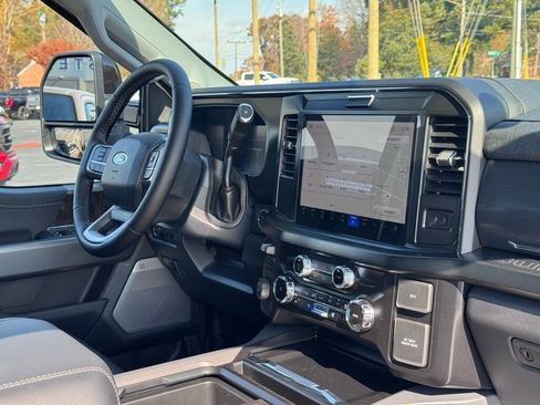 New 2026 Ford F350 Lariat image 28