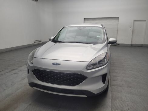 Used 2020 Ford Escape SE FWD image 15