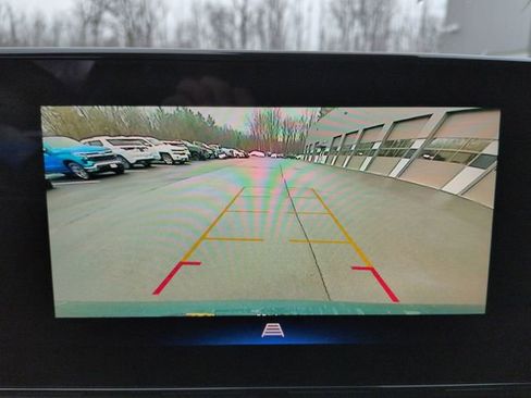 Certified 2025 Chevrolet Trax LT FWD image 15